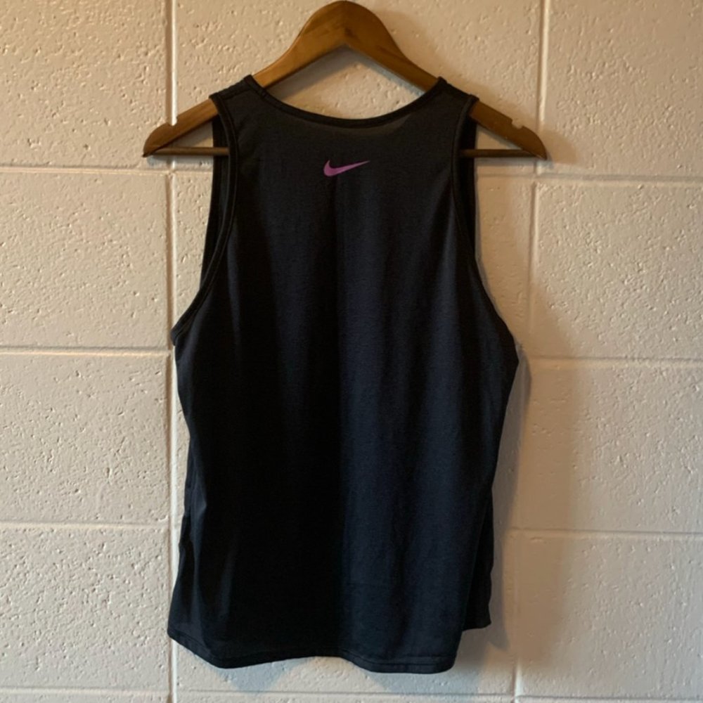 Nike Tank - Picture 4 of 5